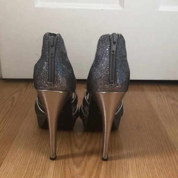 Prom heels - Picture 3 of 3